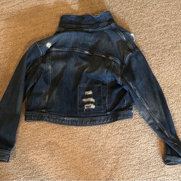 Guess Cropped Jean Jacket! - Picture 2 of 2